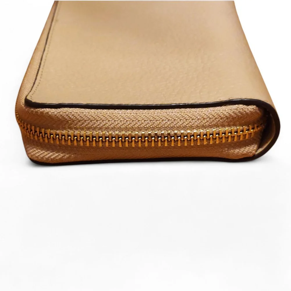 Michael Kors Jet Set Travel Wristlet Wallet Beige Leather